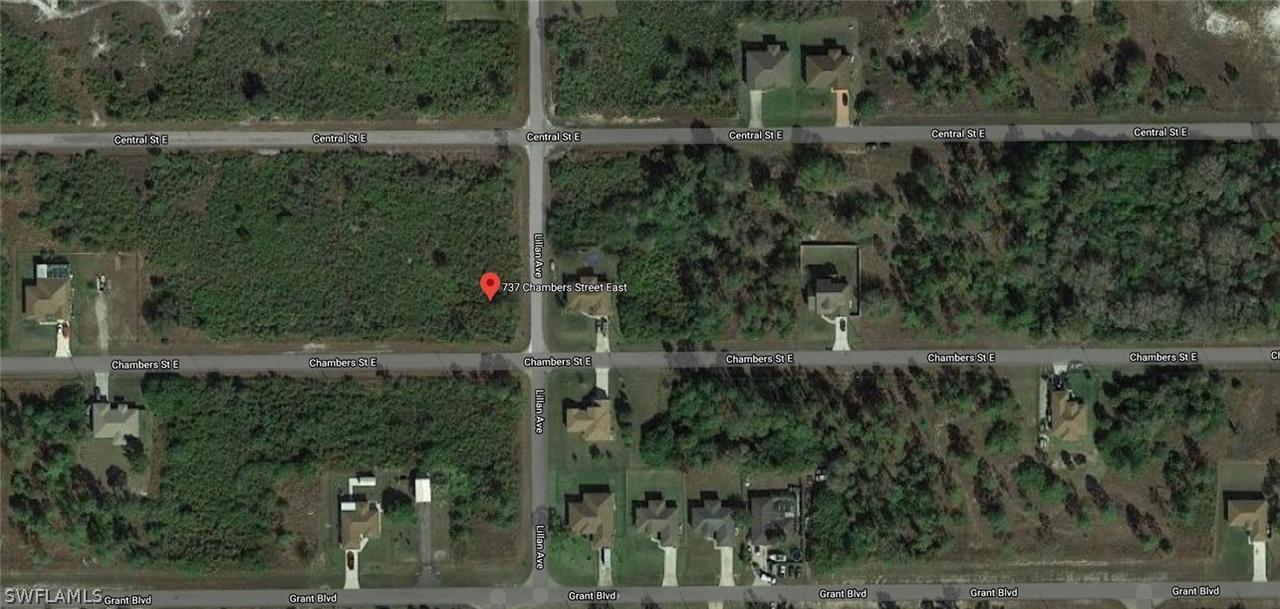 737 Chambers St., Lehigh Acres, FL 33974