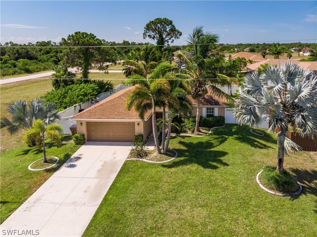 1606 NW 28th Ter., Cape Coral, FL 33993