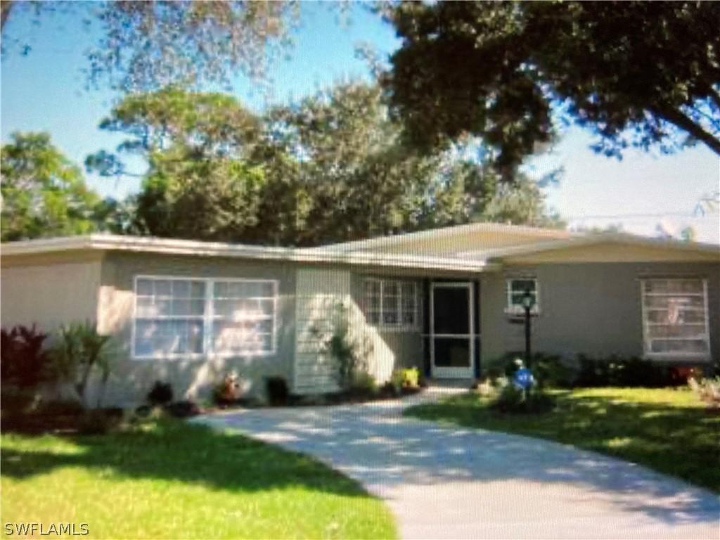3843 La Palma St., Fort Myers, FL 33901