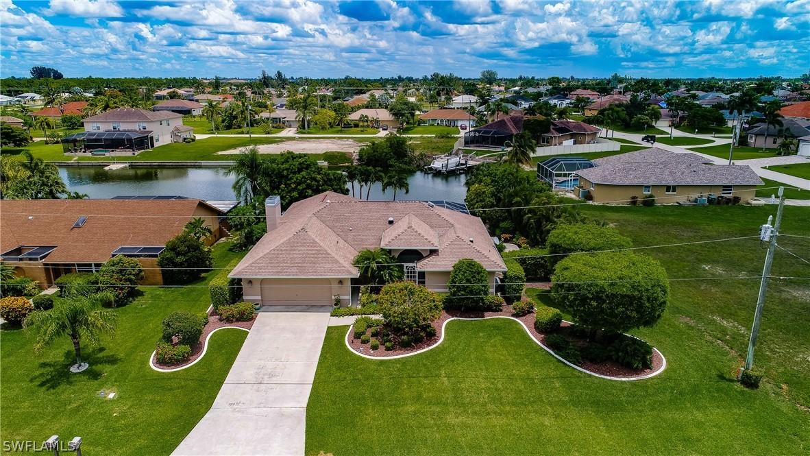 3915 SW 25th Ct., Cape Coral, FL 33914