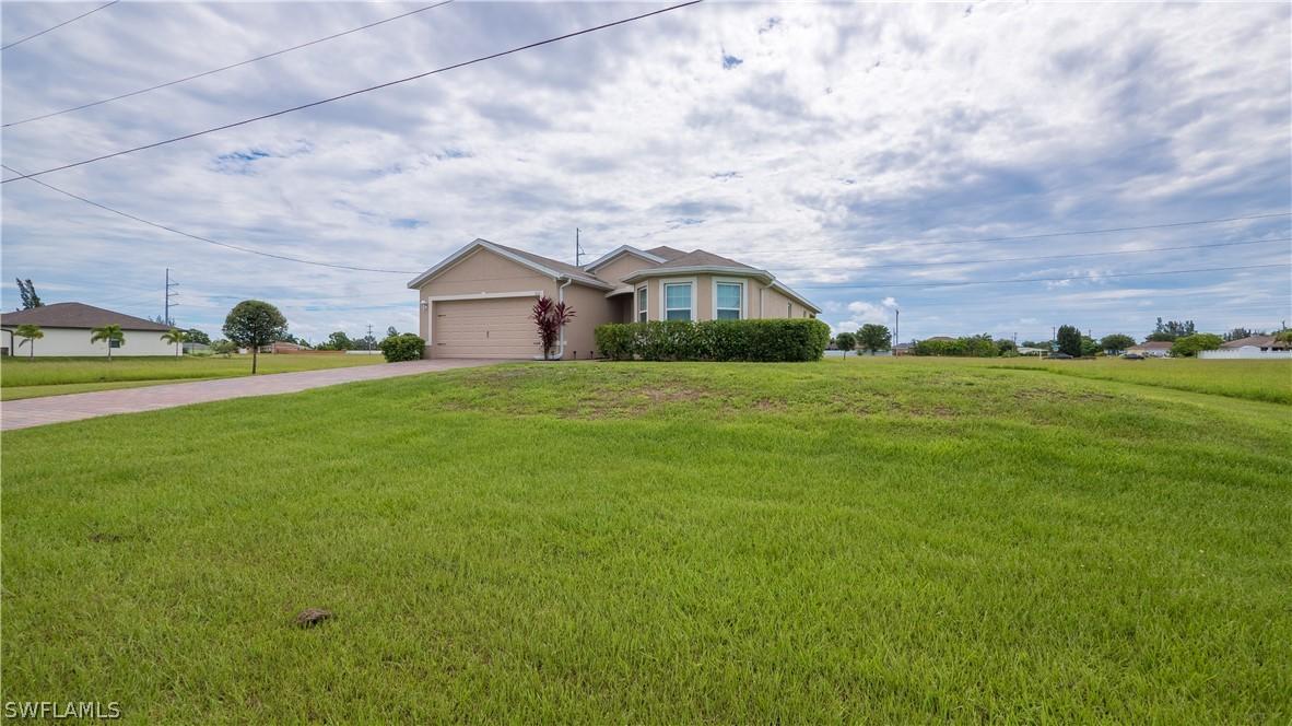 1111 NW Juanita Pl., Cape Coral, FL 33993