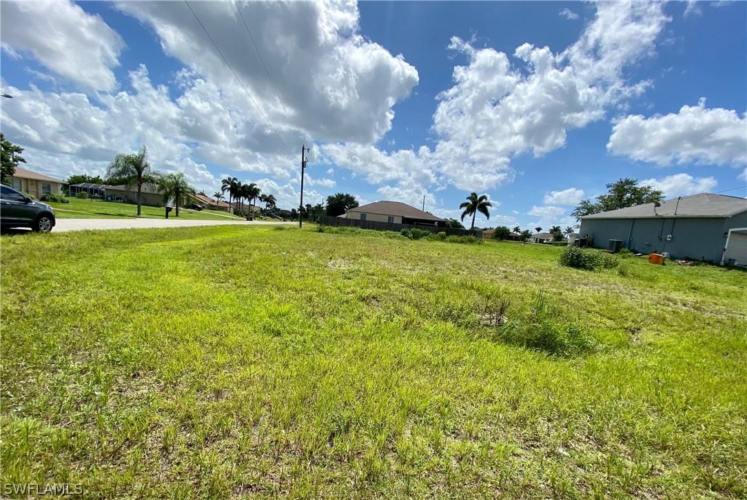 1325 NE 19th Ct., Cape Coral, FL 33909