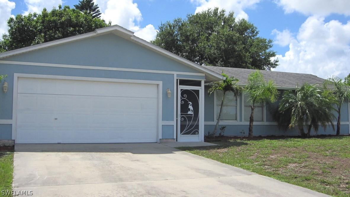 2823 NW 4th Pl., Cape Coral, FL 33993