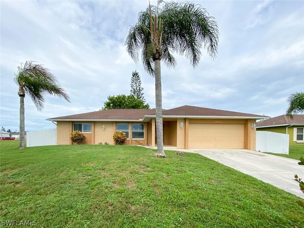 2102 NE 5th Ave., Cape Coral, FL 33909