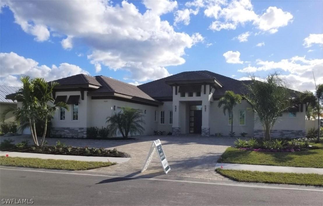 14285 Charthouse Cir., Naples, FL 34114
