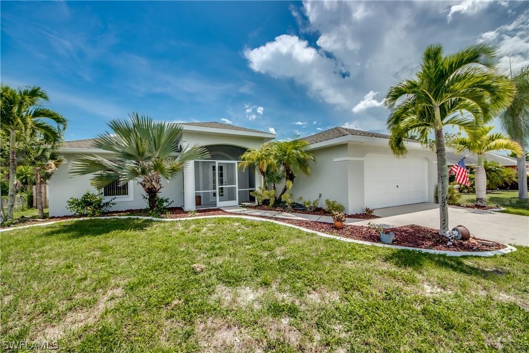 614 SW 27th Ter., Cape Coral, FL 33914