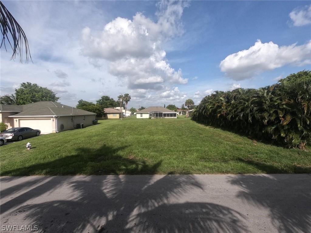 105 NE 20th Ave., Cape Coral, FL 33909