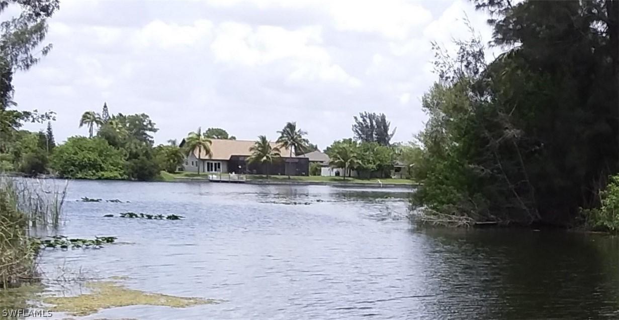 2123 SW 5th Pl., Cape Coral, FL 33991