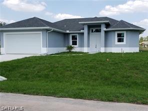 104 Unice Ave., Lehigh Acres, FL 33971