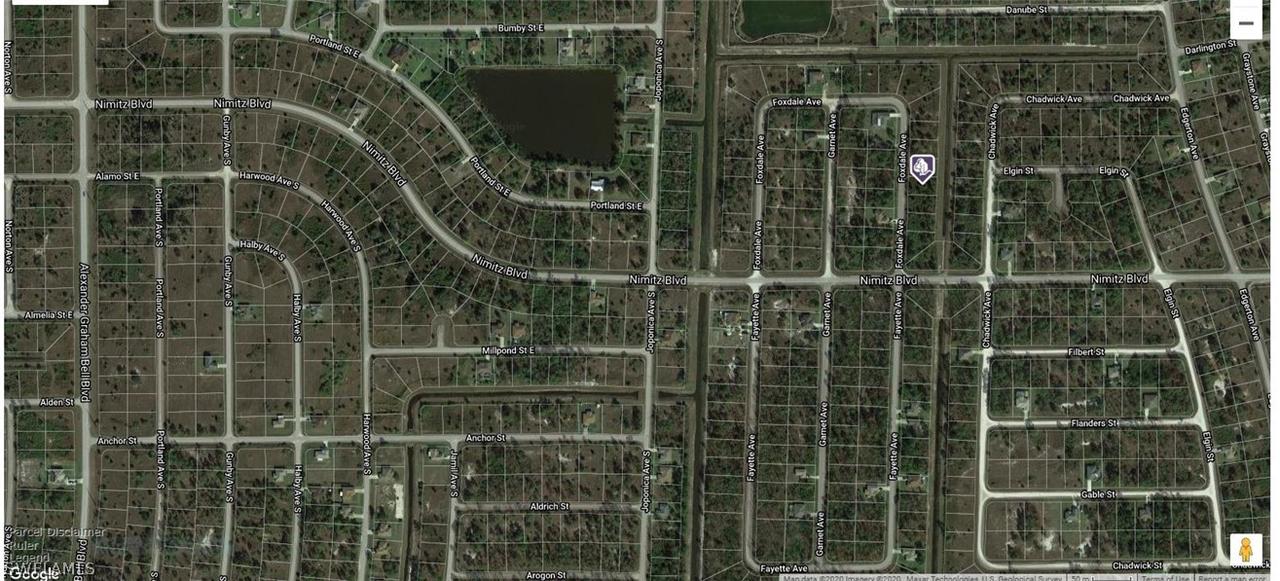 945 Foxdale Ave., Lehigh Acres, FL 33974