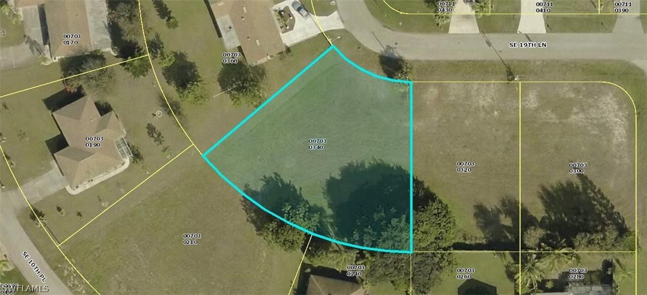 1102 SE 19th Ln., Cape Coral, FL 33990