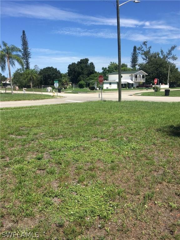 2960 Saint Charles St., Fort Myers, FL 33916