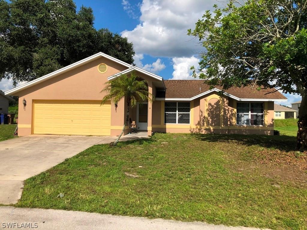 10729 Guavatree Ct., Lehigh Acres, FL 33936