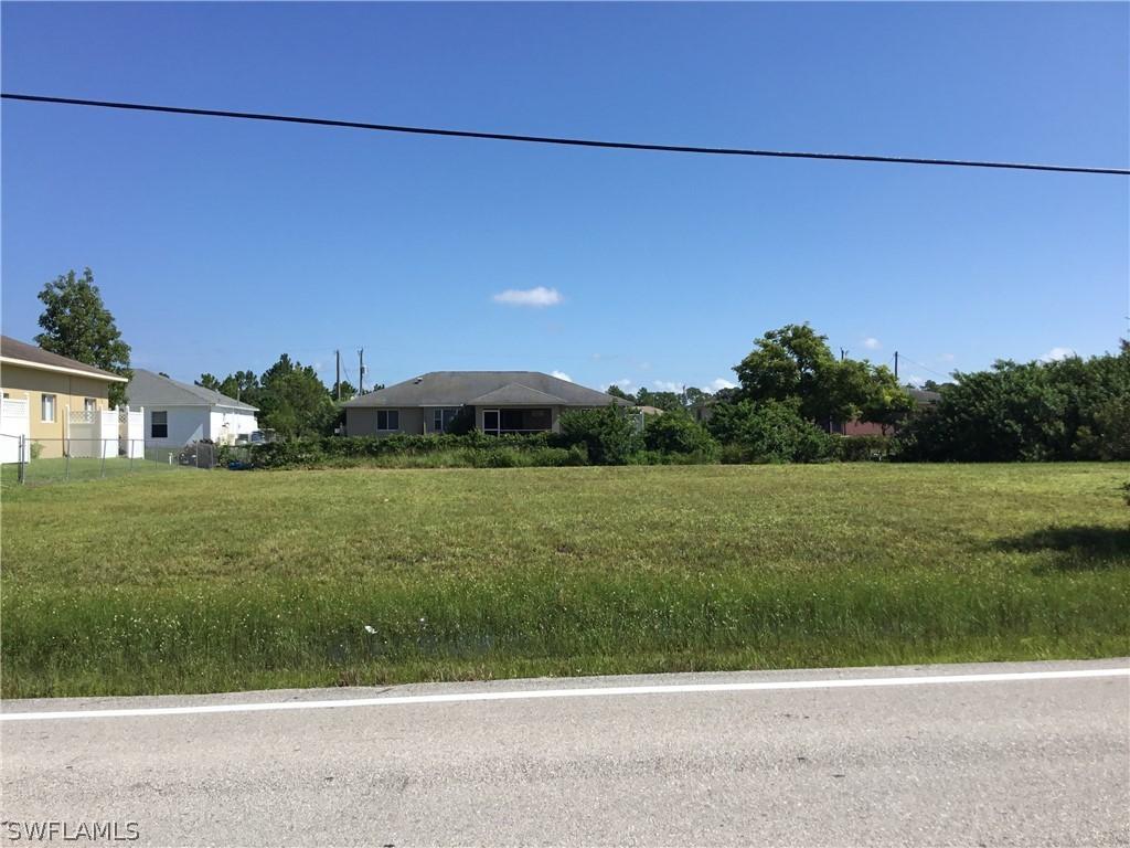 4104 12th St., Lehigh Acres, FL 33971
