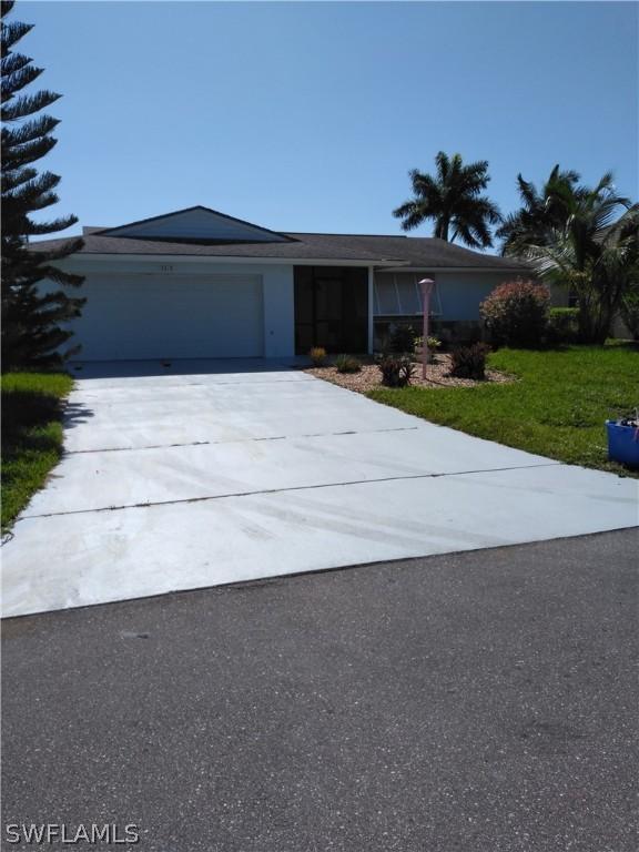 3319 SE 17th Pl., Cape Coral, FL 33904