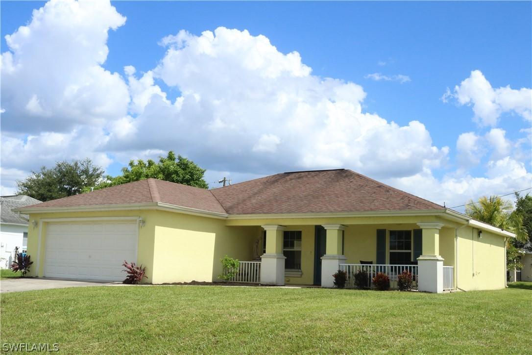 1918 NE 14th Ter., Cape Coral, FL 33909