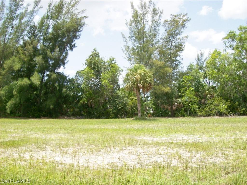 1503 SW 4th Pl., Cape Coral, FL 33991