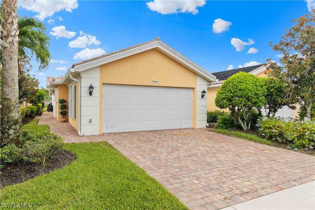 28216 Islet Tr., Bonita Springs, FL 34135
