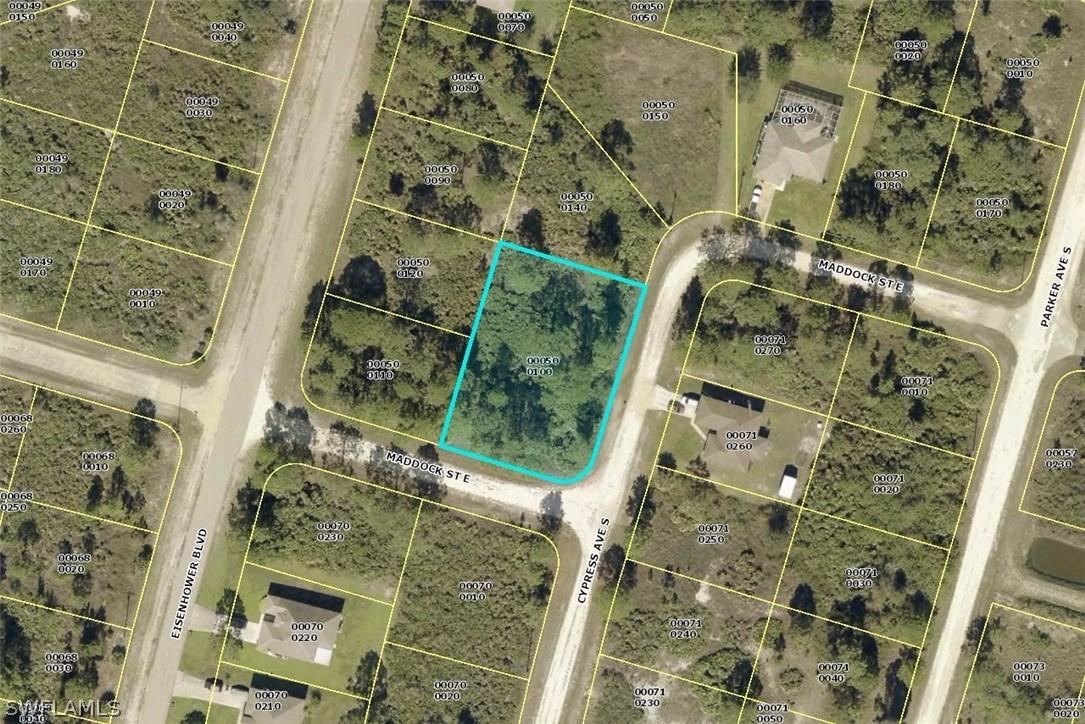 614 Cypress Ave., Lehigh Acres, FL 33974