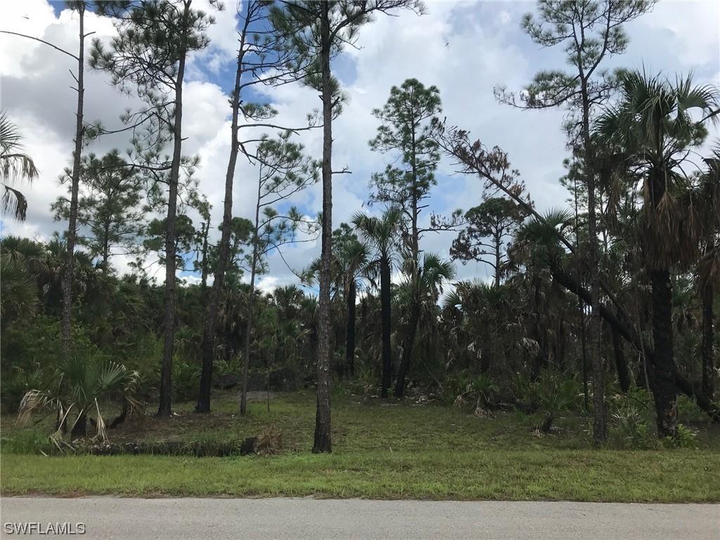 40th Ave., Naples, FL 34117