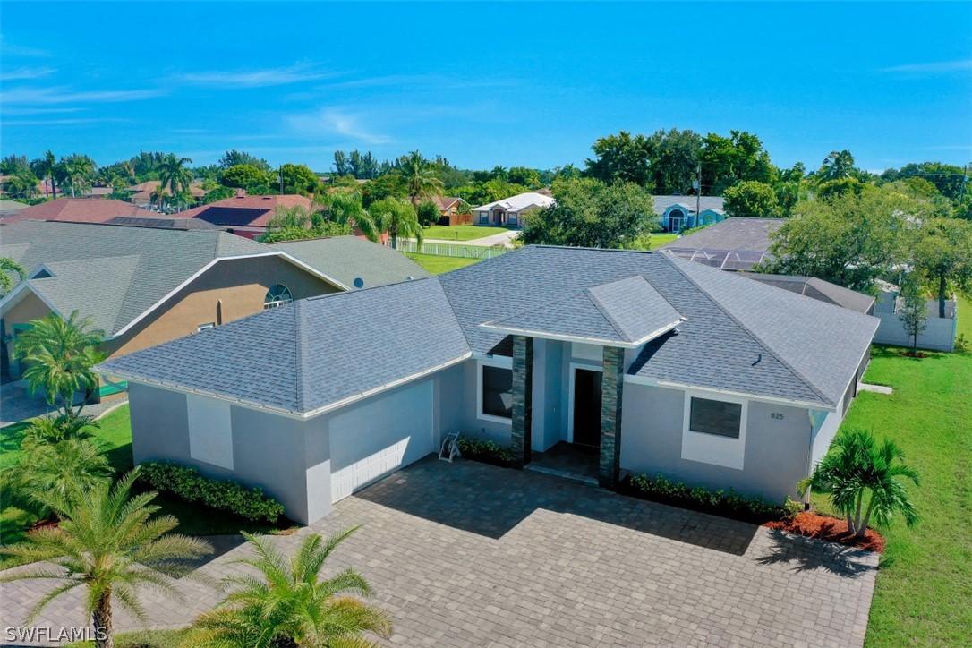 825 SW 4th Pl., Cape Coral, FL 33991
