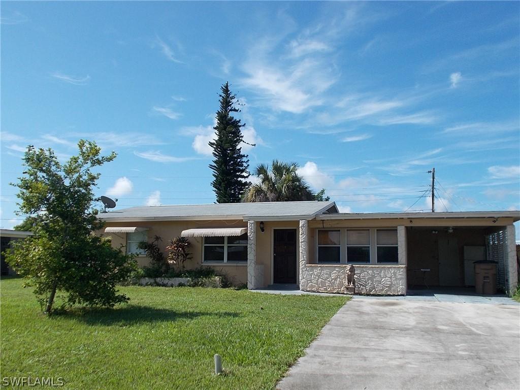 302 E Penn Rd., Lehigh Acres, FL 33936