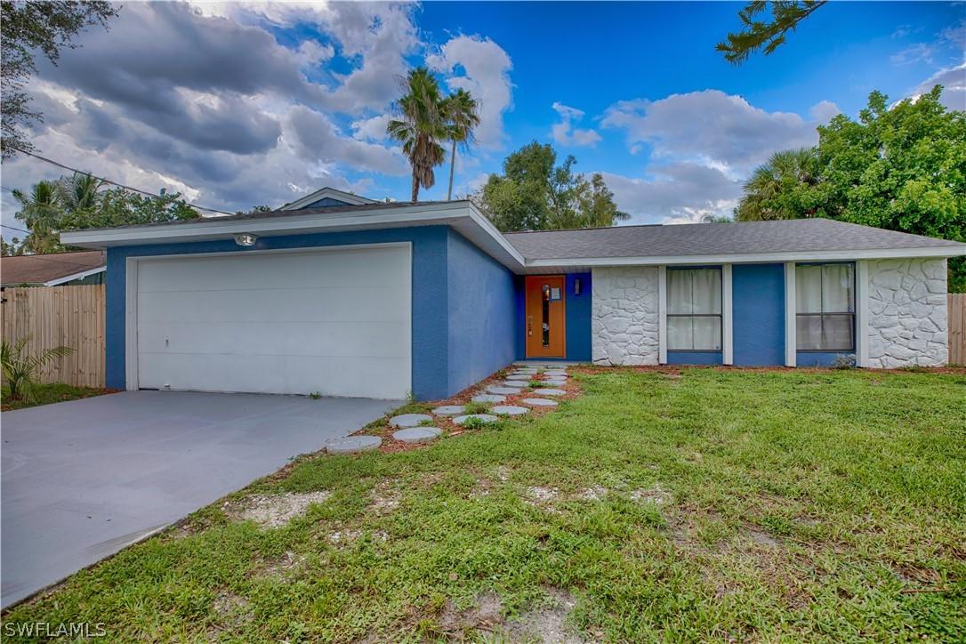 8477 Winged Foot Dr., Fort Myers, FL 33967