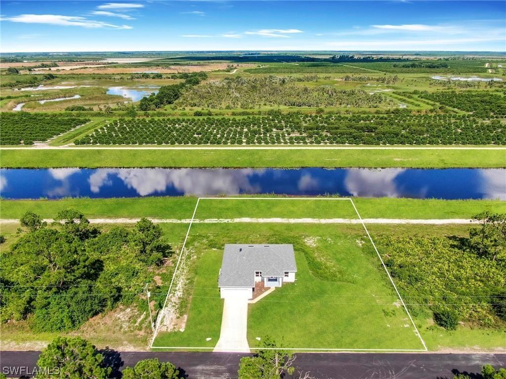 827 Naples Ave., Lehigh Acres, FL 33974