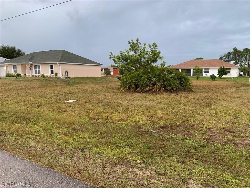 4206 9th St., Lehigh Acres, FL 33971