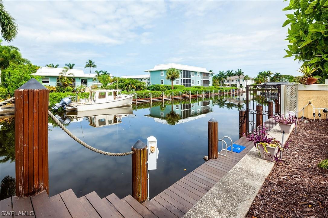 1150 Clam Ct. #4, Naples, FL 34102