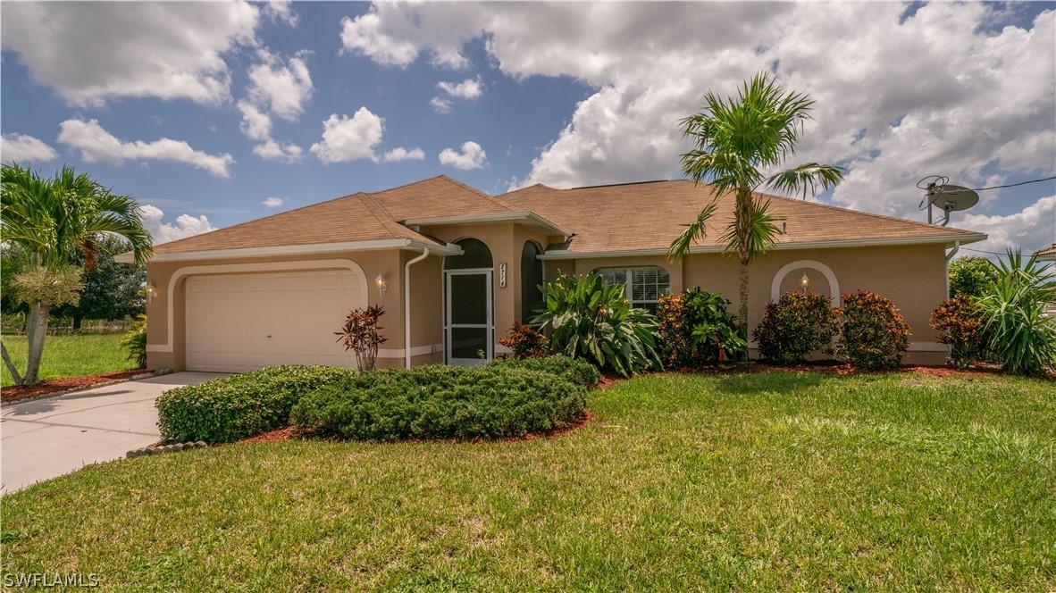 2716 NW 4th St., Cape Coral, FL 33993