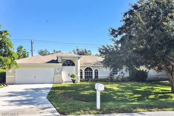 11887 Forest Mere Dr., Bonita Springs, FL 34135