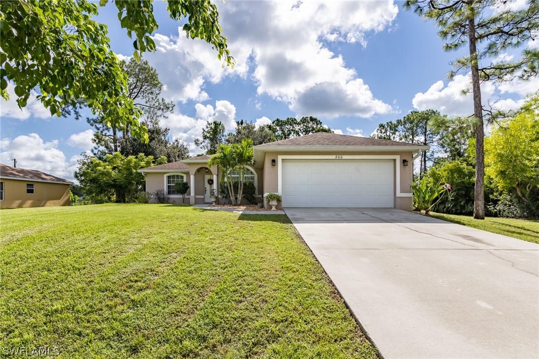 200 Homer Ave., Lehigh Acres, FL 33971