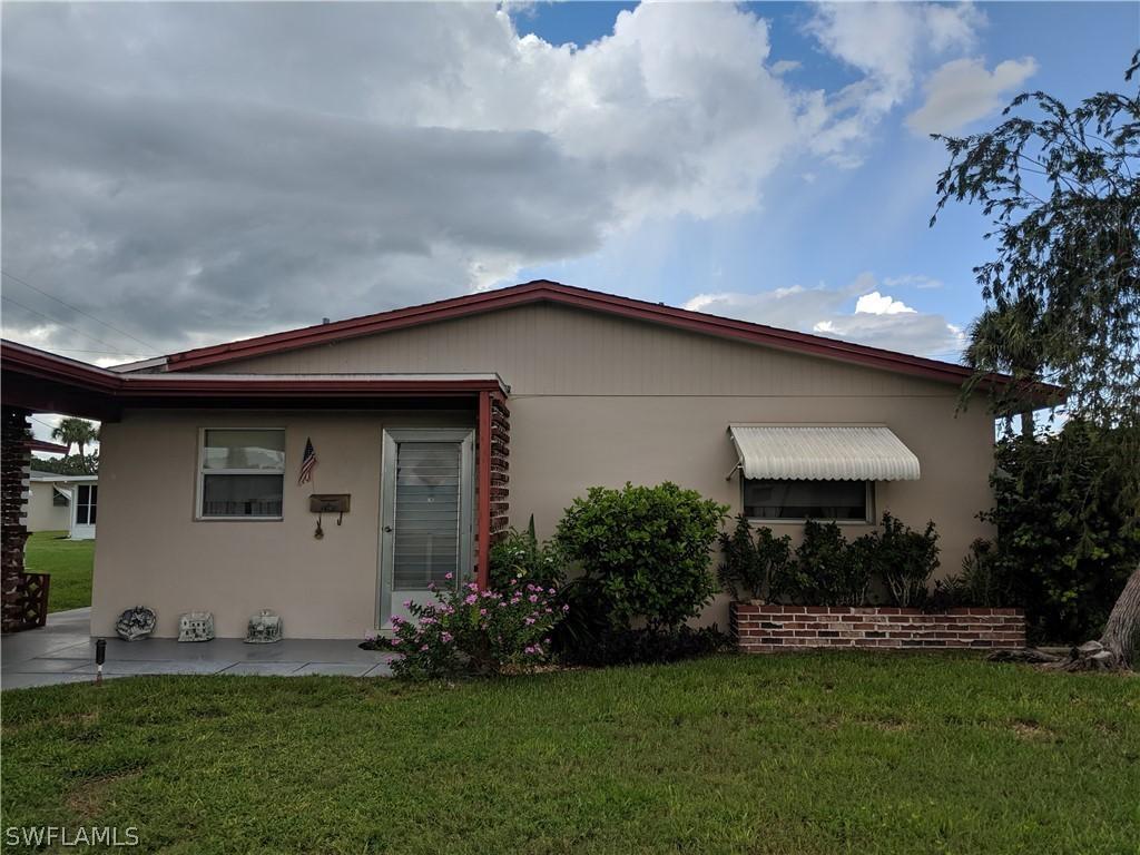 2205 Croton Ct., Lehigh Acres, FL 33936