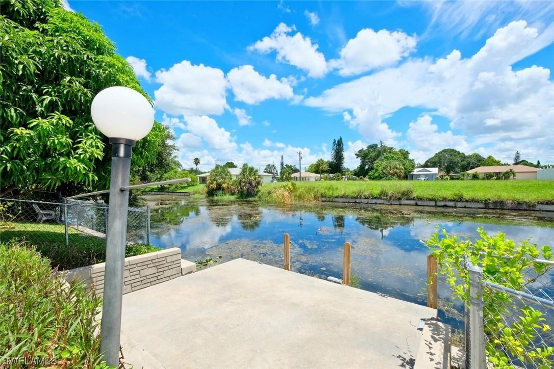 11 SE 16th Pl., Cape Coral, FL 33990