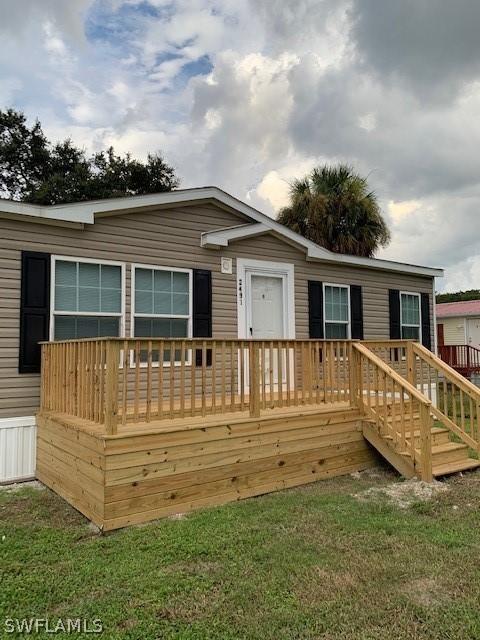 2491 Farrance Ct., North Fort Myers, FL 33917