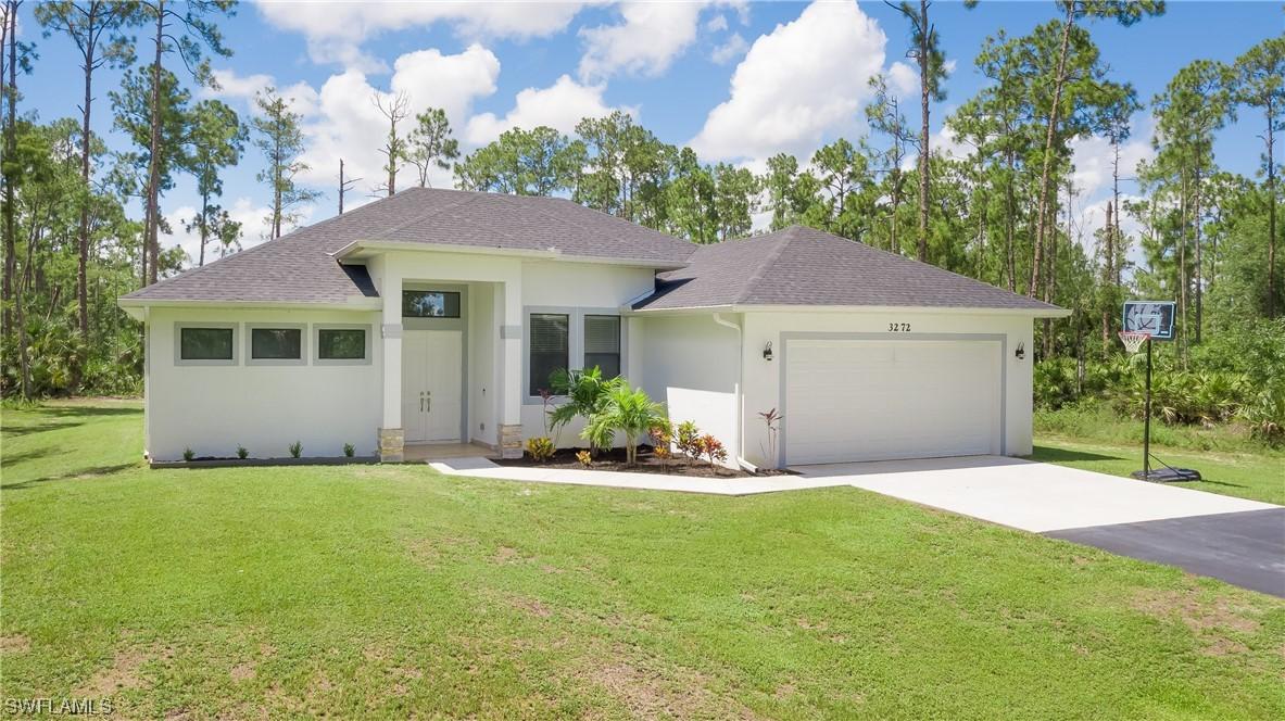 3272 2nd Ave., Naples, FL 34120