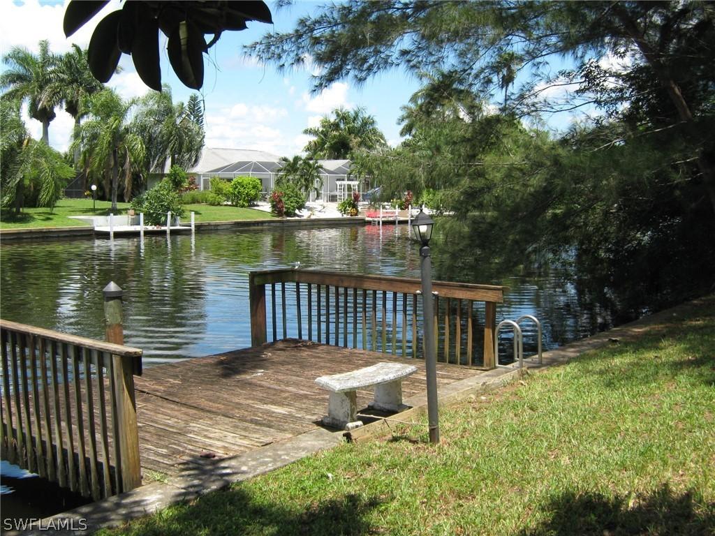 415 SE 21st St., Cape Coral, FL 33990