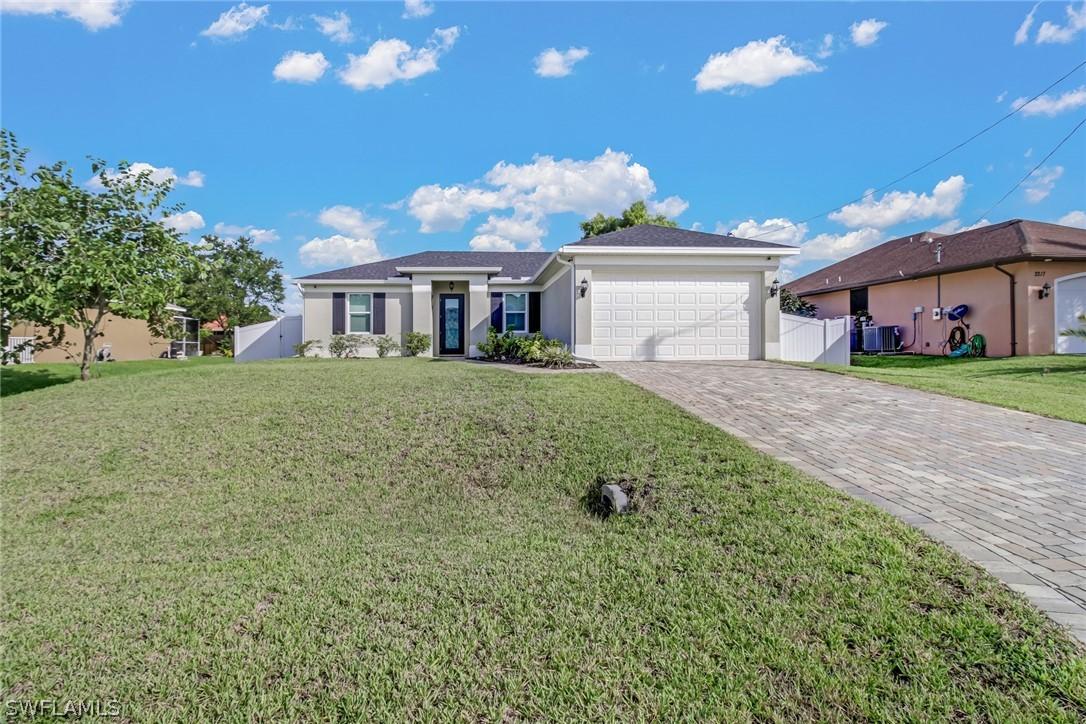 2221 NW 15th St., Cape Coral, FL 33993