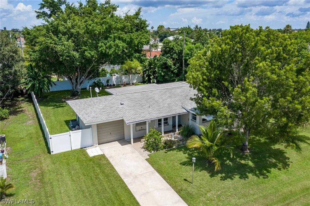 4437 SE 9th Ave., Cape Coral, FL 33904