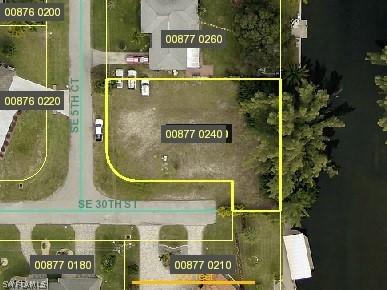 2919 SE 5th Ct., Cape Coral, FL 33904