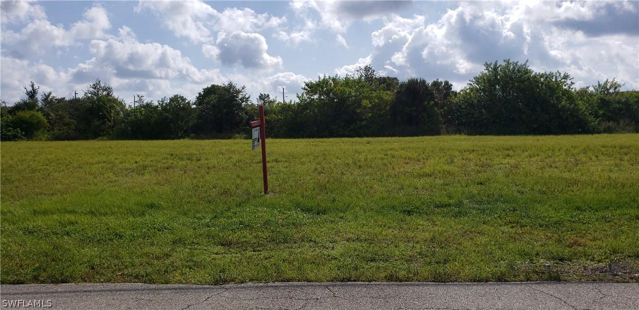 1627 NE 13th Ave., Cape Coral, FL 33909