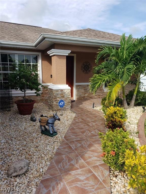 2033 Churchill Ave., Lehigh Acres, FL 33971