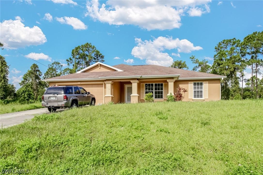318 Long Ave., Lehigh Acres, FL 33974