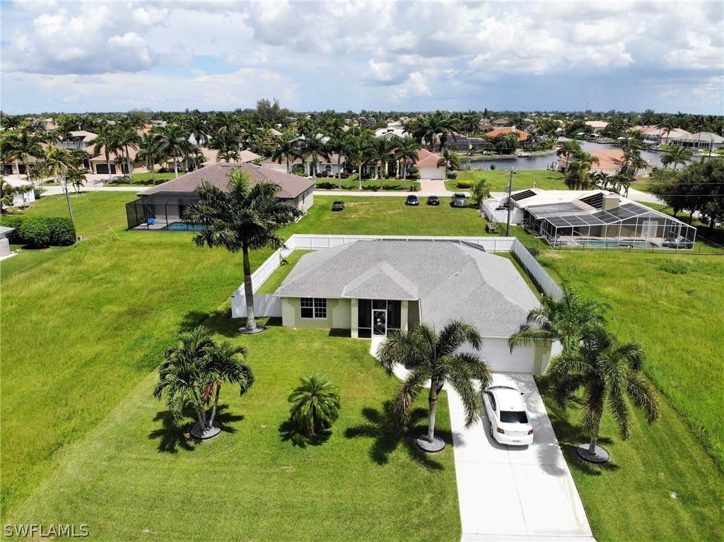 1905 SW 54th Ln., Cape Coral, FL 33914