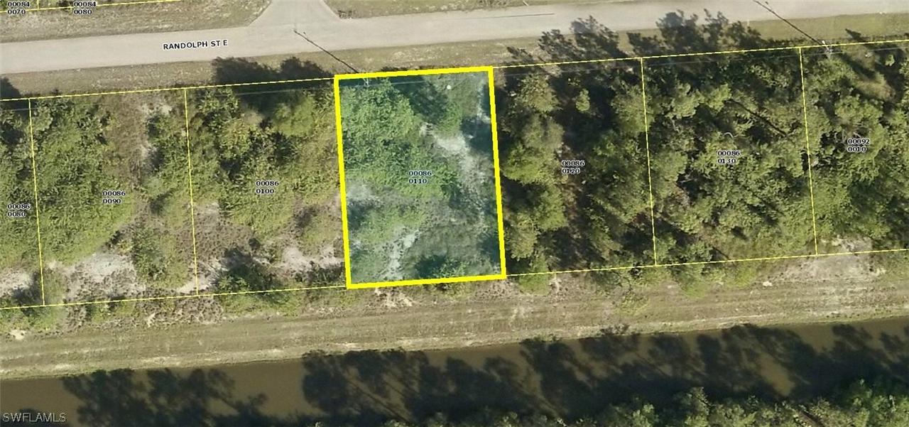 1222 Randolph St., Lehigh Acres, FL 33974