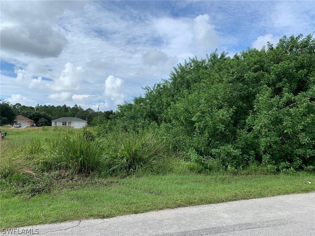 2715 50th St., Lehigh Acres, FL 33976
