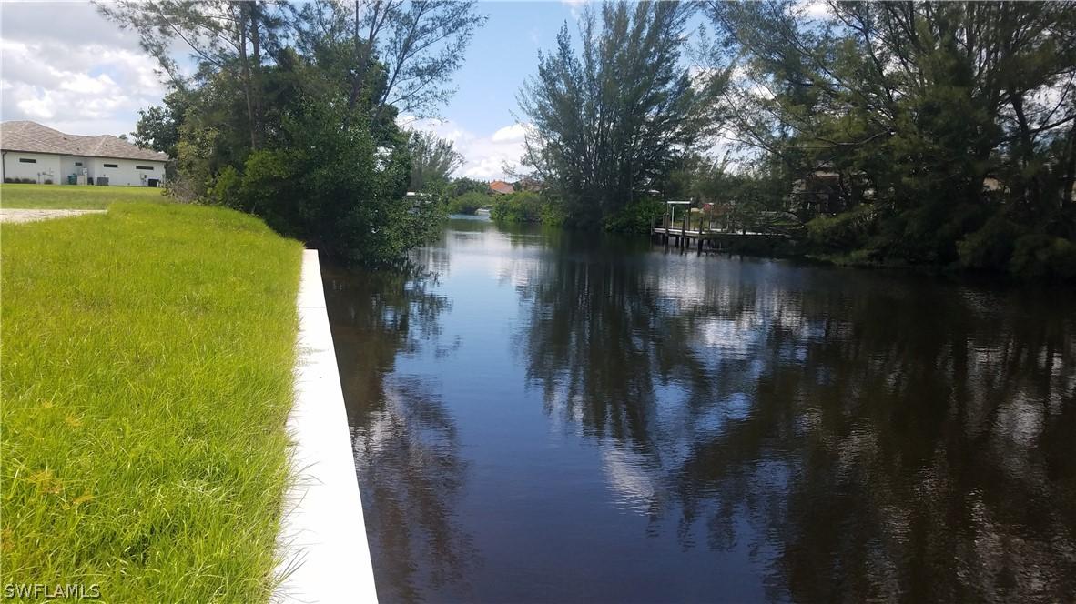 616 NW 39th Ave., Cape Coral, FL 33993