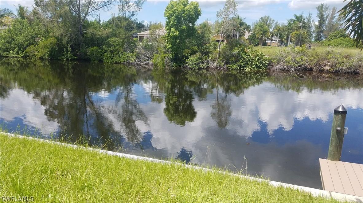 16 NW 38th Pl., Cape Coral, FL 33993