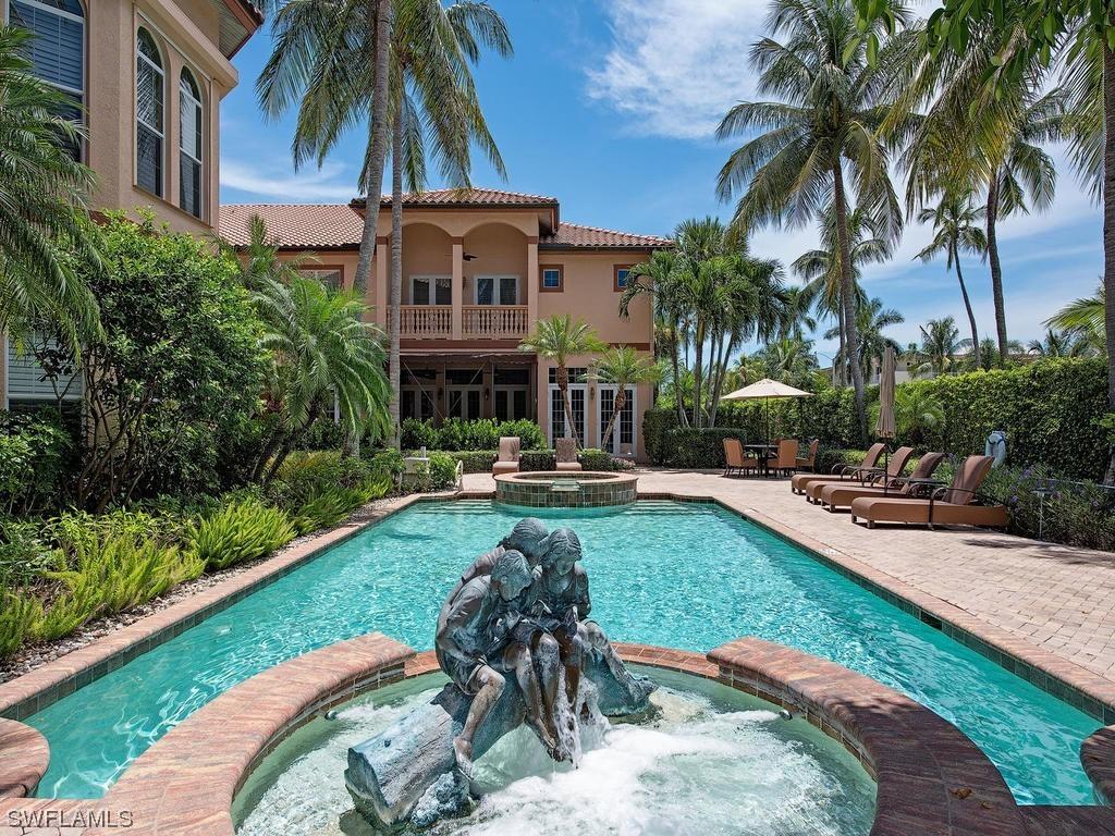 623 3rd St., Naples, FL 34102